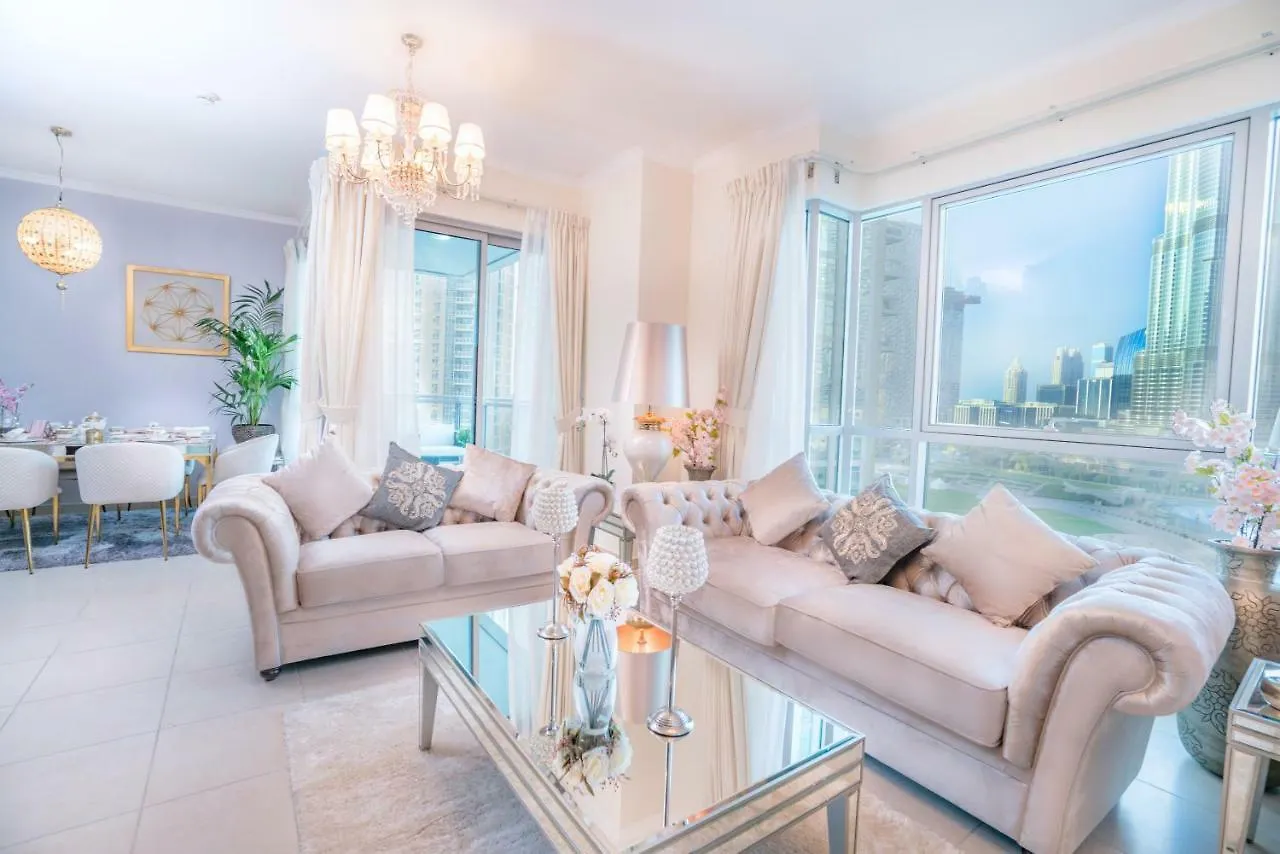 Elite Royal Apartment | Burj Residences Tower 5 | Gold Dubai 0*,  United Arab Emirates